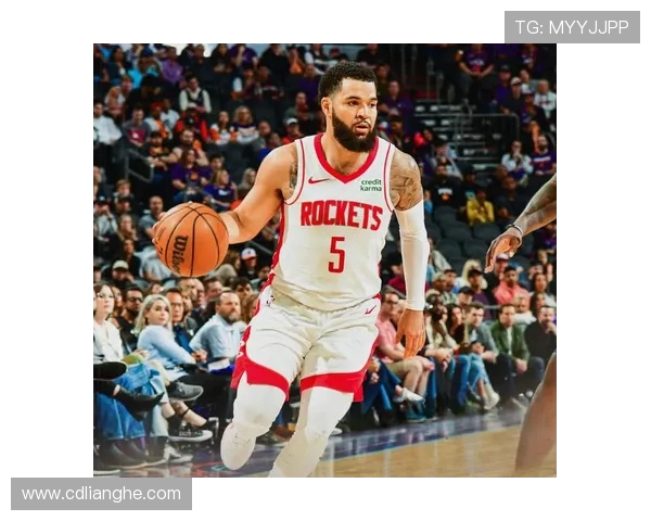 2013年尼克斯与火箭激战回顾：经典对决与球星表现分析