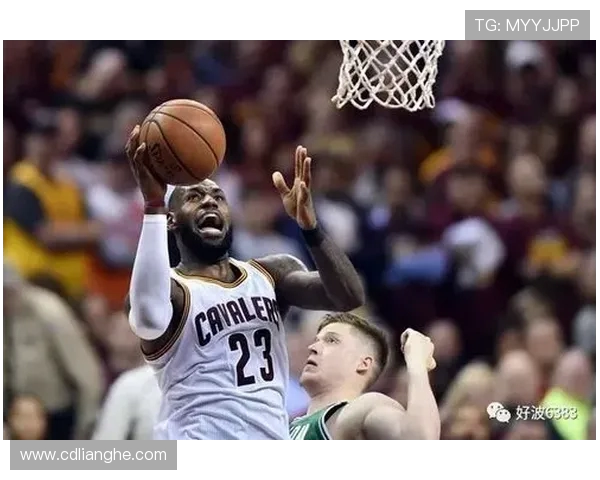 勇士与骑士激战抢七决胜局谁将书写历史传奇时刻 勇士与骑士激战抢七决胜局谁将书写历史传奇时刻